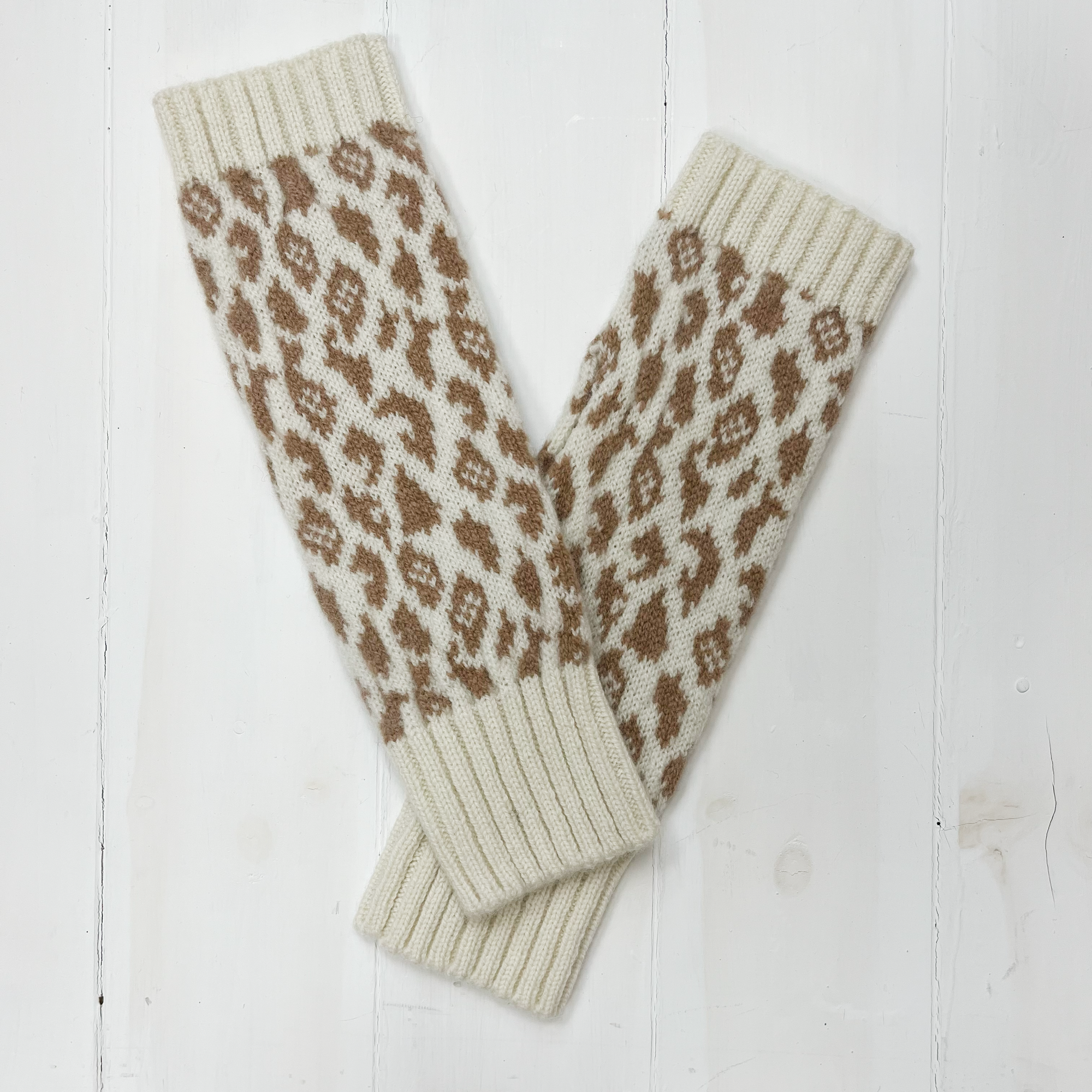 Leopard wrist warmers - cream and camel